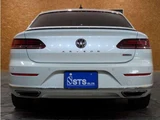 2018 Volkswagen Arteon R-Line 4Motion Advance 4WD White Sedan for sale, Japanese used car export - photo 5 of 69 | GULJI TRADERS