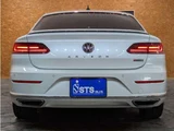 2018 Volkswagen Arteon R-Line 4Motion Advance 4WD White Sedan for sale, Japanese used car export - photo 13 of 69 | GULJI TRADERS