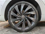 2018 Volkswagen Arteon R-Line 4Motion Advance 4WD White Sedan for sale, Japanese used car export - photo 22 of 69 | GULJI TRADERS