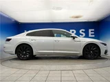 2018 Volkswagen Arteon R-Line 4Motion Advance Pearl Sedan for sale, Japanese used car export - photo 19 of 30 | GULJI TRADERS