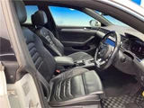 2018 Volkswagen Arteon R-Line 4Motion Advance Pearl Sedan for sale, Japanese used car export - photo 26 of 30 | GULJI TRADERS