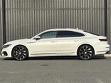 2018 Volkswagen Arteon Arteon TSI 4Motion R-Line Advance 4WD White Sedan for sale, Japanese used car export - photo 8 of 22 | GULJI TRADERS