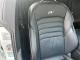 2018 Volkswagen Arteon Arteon TSI 4Motion R-Line Advance 4WD White Sedan for sale, Japanese used car export - photo 13 of 22 | GULJI TRADERS