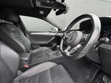 2018 Volkswagen Arteon Arteon SB TSI 4Motion R-Line Advance 4WD Pearl Sedan for sale, Japanese used car export - photo 9 of 23 | GULJI TRADERS