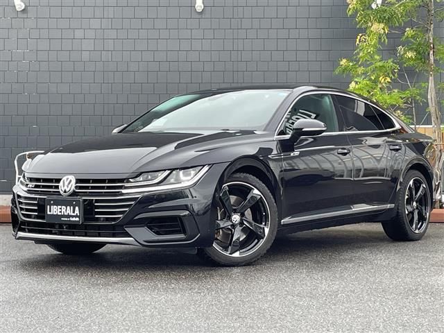 2018 Volkswagen Arteon Arteon R-Line 4M Advance 4WD - photo 1 2018 Volkswagen Arteon Arteon R-Line 4M Advance 4WD Black Sedan for sale, Japanese used car export | GULJI TRADERS