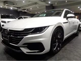 2018 Volkswagen Arteon R-Line 4Motion Advance White Sedan for sale, Japanese used car export - photo 1 of 10 | GULJI TRADERS