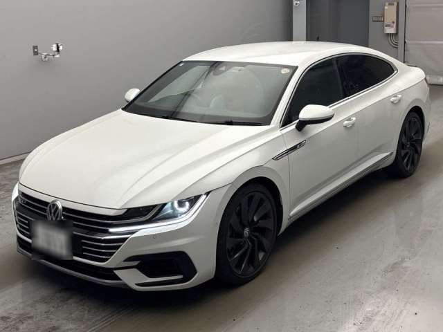 2018 Volkswagen Arteon R-Line 4Motion Adva 4WD - photo 1 2018 Volkswagen Arteon R-Line 4Motion Adva 4WD Pearl Sedan for sale, Japanese used car export | GULJI TRADERS