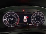 2018 Volkswagen Arteon R-Line 4Motion Adva 4WD Pearl Sedan for sale, Japanese used car export - photo 10 of 14 | GULJI TRADERS