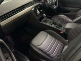 2018 Volkswagen Arteon R-Line 4Motion Adva 4WD Pearl Sedan for sale, Japanese used car export - photo 12 of 14 | GULJI TRADERS