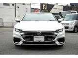 2018 Volkswagen Arteon TSI 4Motion R-Line Adapter White Sedan for sale, Japanese used car export - photo 5 of 7 | GULJI TRADERS
