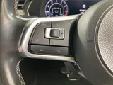 2018 Volkswagen Arteon R-Line 4Motion Advance White Sedan for sale, Japanese used car export - photo 8 of 9 | GULJI TRADERS