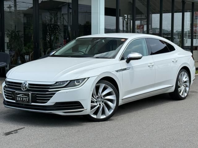 2018 Volkswagen Arteon TSI 4Motion Elegance - photo 1 2018 Volkswagen Arteon TSI 4Motion Elegance Pearl Sedan for sale, Japanese used car export | GULJI TRADERS