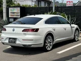 2018 Volkswagen Arteon TSI 4Motion Elegance Pearl Sedan for sale, Japanese used car export - photo 2 of 9 | GULJI TRADERS