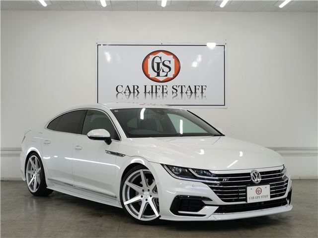 2019 Volkswagen Arteon Arteon TSI 4Motion R-Line Advanced 4WD - photo 1 2019 Volkswagen Arteon Arteon TSI 4Motion R-Line Advanced 4WD Pearl Sedan for sale, Japanese used car export | GULJI TRADERS