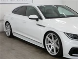 2019 Volkswagen Arteon Arteon TSI 4Motion R-Line Advanced 4WD Pearl Sedan for sale, Japanese used car export - photo 45 of 56 | GULJI TRADERS