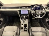 2019 Volkswagen Arteon Arteon TSI 4Motion R-Line Advance 4WD White Sedan for sale, Japanese used car export - photo 3 of 24 | GULJI TRADERS