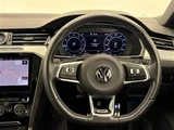 2019 Volkswagen Arteon Arteon TSI 4Motion R-Line Advance 4WD White Sedan for sale, Japanese used car export - photo 5 of 24 | GULJI TRADERS