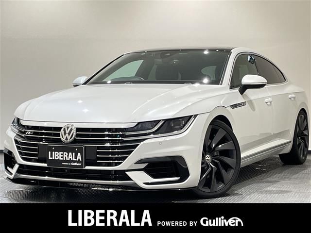 2019 Volkswagen Arteon Arteon TSI 4Motion R-Line Advance 4WD White Sedan for sale, Japanese used car export - photo 1 of 23 | GULJI TRADERS