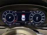 2019 Volkswagen Arteon Arteon TSI 4Motion R-Line Advance 4WD White Sedan for sale, Japanese used car export - photo 10 of 23 | GULJI TRADERS