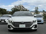 2022 Volkswagen Arteon Arteon TSI 4Motion R-Line 4WD White Sedan for sale, Japanese used car export - photo 5 of 24 | GULJI TRADERS