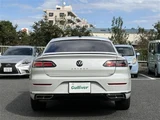 2022 Volkswagen Arteon Arteon TSI 4Motion R-Line 4WD White Sedan for sale, Japanese used car export - photo 9 of 24 | GULJI TRADERS