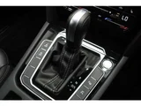 2021 Volkswagen Arteon Shooting Brake TSI 4WD Sedan for sale, Japanese used car export - photo 10 of 24 | GULJI TRADERS