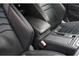 2021 Volkswagen Arteon Shooting Brake TSI 4WD Sedan for sale, Japanese used car export - photo 12 of 24 | GULJI TRADERS