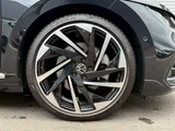 2022 Volkswagen Arteon Shooting Brake 2.0 TSI Sedan for sale, Japanese used car export - photo 11 of 24 | GULJI TRADERS