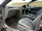 2022 Volkswagen Arteon Shooting Brake 2.0 TSI Sedan for sale, Japanese used car export - photo 12 of 24 | GULJI TRADERS