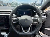 2022 Volkswagen Arteon Shooting Brake 2.0 TSI Sedan for sale, Japanese used car export - photo 18 of 24 | GULJI TRADERS