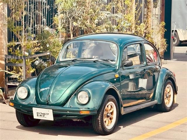 2002 Volkswagen Beetle 1999y Sedan for sale, Japanese used car export - photo 1 of 25 | GULJI TRADERS