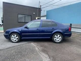 2003 Volkswagen Bora V5 Sedan for sale, Japanese used car export - photo 4 of 29 | GULJI TRADERS