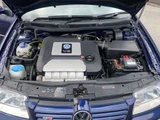 2003 Volkswagen Bora V5 Sedan for sale, Japanese used car export - photo 12 of 29 | GULJI TRADERS