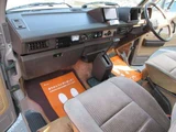 1989 Volkswagen Caravel GL Sedan for sale, Japanese used car export - photo 15 of 20 | GULJI TRADERS