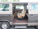 1989 Volkswagen Caravel GL Sedan for sale, Japanese used car export - photo 28 of 39 | GULJI TRADERS