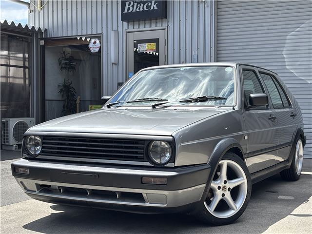 1991 Volkswagen Golf Sedan for sale, Japanese used car export - photo 1 of 41 | GULJI TRADERS