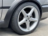 1991 Volkswagen Golf Sedan for sale, Japanese used car export - photo 9 of 41 | GULJI TRADERS