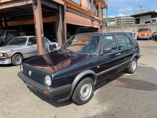 1991 Volkswagen Golf CLi Sedan for sale, Japanese used car export | GULJI TRADERS