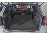 2006 Volkswagen Golf R32 4WD Sedan for sale, Japanese used car export - photo 14 of 79 | GULJI TRADERS
