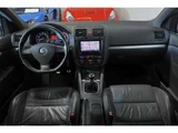 2006 Volkswagen Golf R32 4WD Sedan for sale, Japanese used car export - photo 21 of 79 | GULJI TRADERS