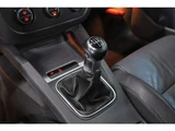2006 Volkswagen Golf R32 4WD Sedan for sale, Japanese used car export - photo 29 of 79 | GULJI TRADERS