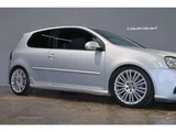2006 Volkswagen Golf R32 4WD Sedan for sale, Japanese used car export - photo 30 of 79 | GULJI TRADERS