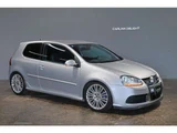 2006 Volkswagen Golf R32 4WD Sedan for sale, Japanese used car export - photo 34 of 79 | GULJI TRADERS