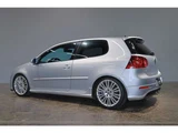 2006 Volkswagen Golf R32 4WD Sedan for sale, Japanese used car export - photo 38 of 79 | GULJI TRADERS