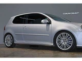 2006 Volkswagen Golf R32 4WD Sedan for sale, Japanese used car export - photo 46 of 79 | GULJI TRADERS