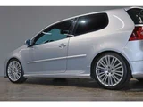 2006 Volkswagen Golf R32 4WD Sedan for sale, Japanese used car export - photo 47 of 79 | GULJI TRADERS