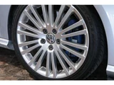 2006 Volkswagen Golf R32 4WD Sedan for sale, Japanese used car export - photo 48 of 79 | GULJI TRADERS