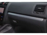 2006 Volkswagen Golf R32 4WD Sedan for sale, Japanese used car export - photo 60 of 79 | GULJI TRADERS