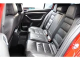 2006 Volkswagen Golf GTI Sedan for sale, Japanese used car export - photo 12 of 75 | GULJI TRADERS