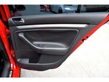 2006 Volkswagen Golf GTI Sedan for sale, Japanese used car export - photo 64 of 75 | GULJI TRADERS